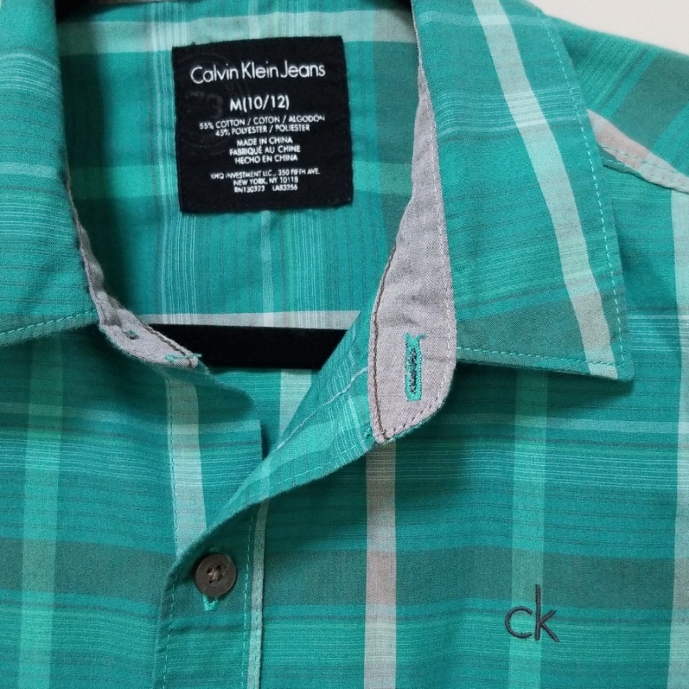 Calvin Klein button down - Picture 2 of 4